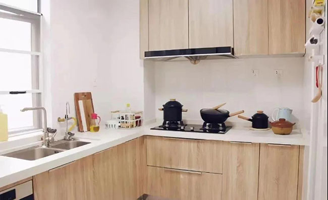 13套清爽干凈的廚房裝修設計，好看又實用！