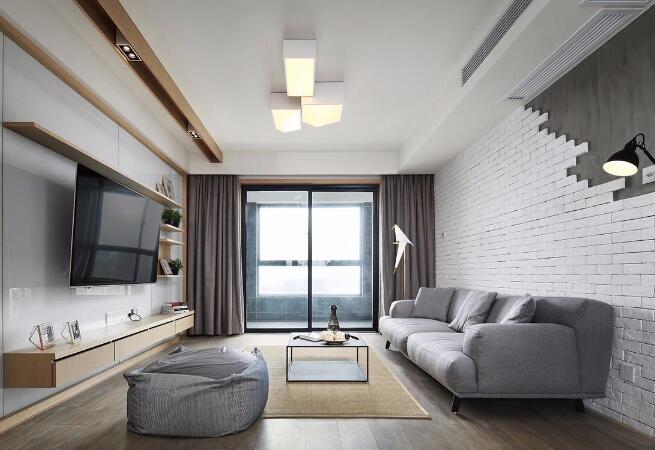 影響舊房翻新費用的因素有哪些？