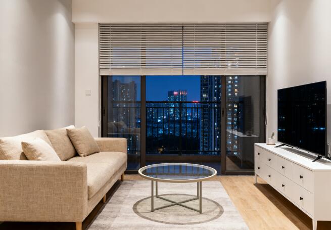 墻面泛黃、一摸掉粉怎么辦？3大原因+解決辦法分享