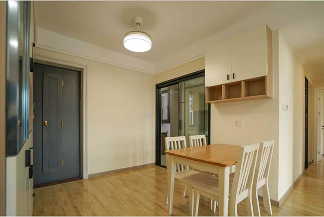 勤城達正大城簡約風裝修，原木色系好清爽