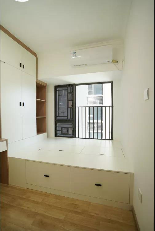 勤城達正大城簡約風裝修，原木色系好清爽