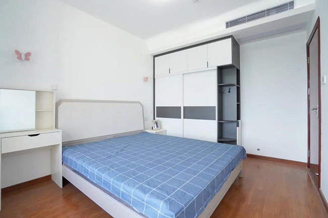 三室兩廳現代簡約風，功能性極強，清淡雅致的溫馨之家