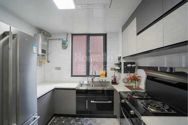 150㎡現代簡約風，拆墻加柜，空間翻倍！