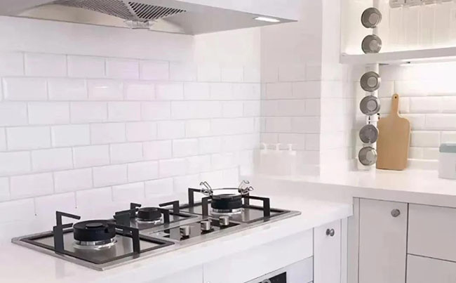 13套清爽干凈的廚房裝修設計，好看又實用！